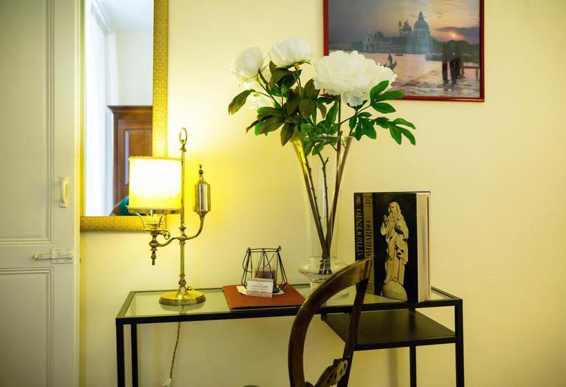 Bed and Breakfast Casa Elide  | Catania | Catania | Italia 9