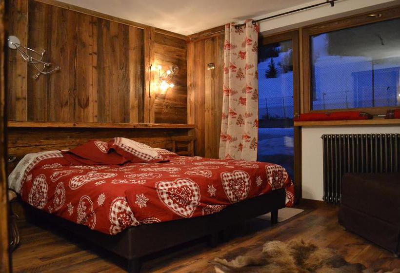 Hotel Meublé Martinet  | La Thuile | Aosta | Italia 11