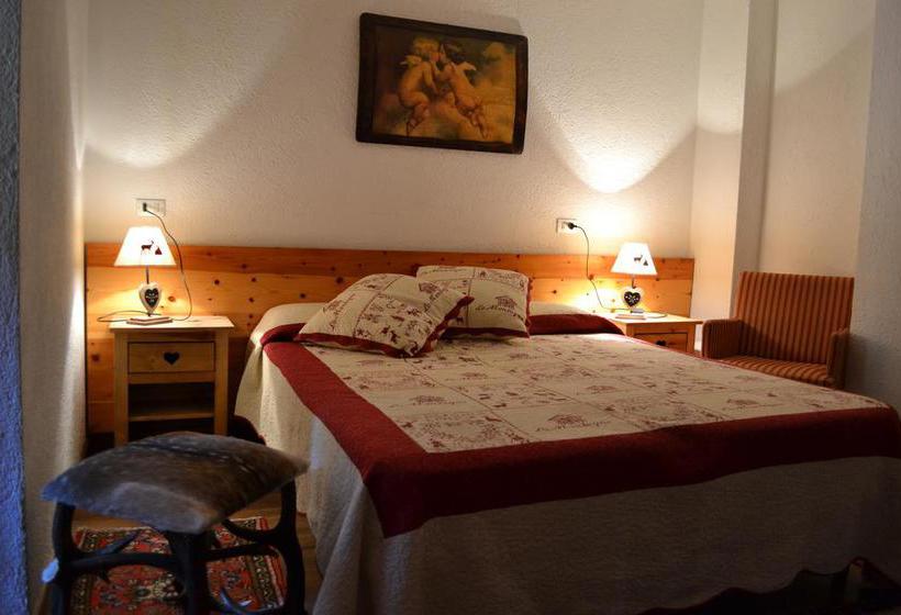 Hotel Meublé Martinet  | La Thuile | Aosta | Italia 15