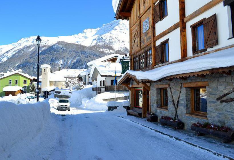 Hotel Meublé Martinet  | La Thuile | Aosta | Italia 3