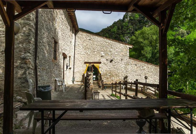 Albergue Rifugio Mola Del Sacramento Ferentillo Terni