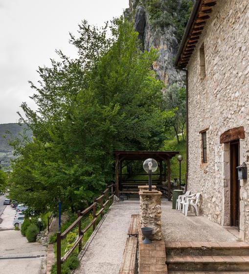 Ostello Rifugio Mola Del Sacramento  | Ferentillo | Terni | Italia 11