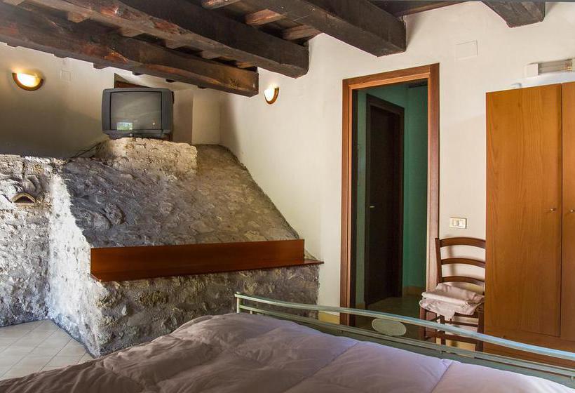 Ostello Rifugio Mola Del Sacramento  | Ferentillo | Terni | Italia 5