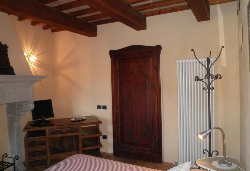 B&b Piazza Del Papa  | Sant'Angelo in Vado | Pesaro e Urbino | Italia 1