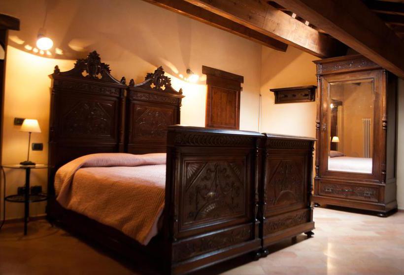 B&b Piazza Del Papa  | Sant'Angelo in Vado | Pesaro e Urbino | Italia 6