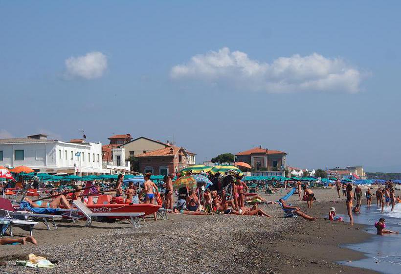 Hotel Aurora  | Marina di Cecina | Livorno | Italia 12