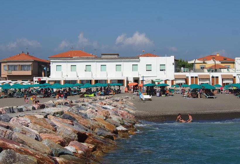Hotel Aurora  | Marina di Cecina | Livorno | Italia 3