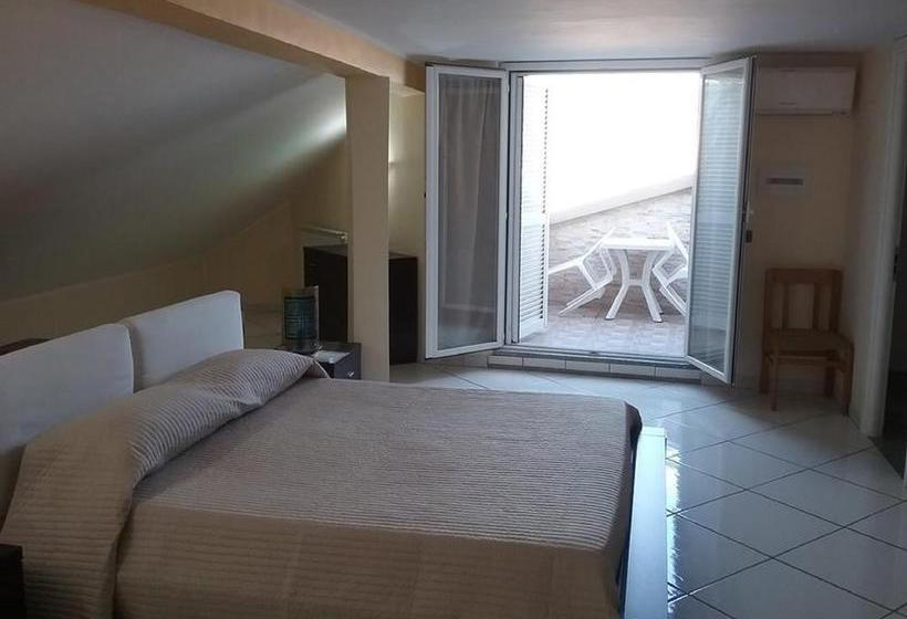 B&b Villa Sara  | Civitavecchia | Roma | Italia 2