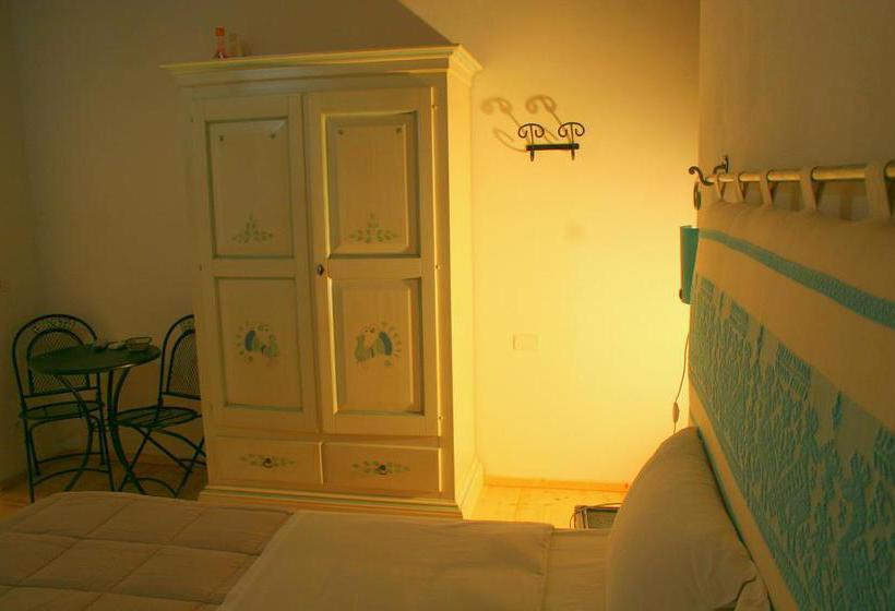 Bed and Breakfast Note Sulla Piazza  | Cagliari | Sardegna | Italia 8