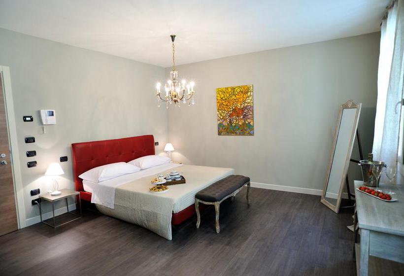 Bed and Breakfast La Finestra Sul Porto  | Cesenatico | Forlì-Cesena | Italia 12