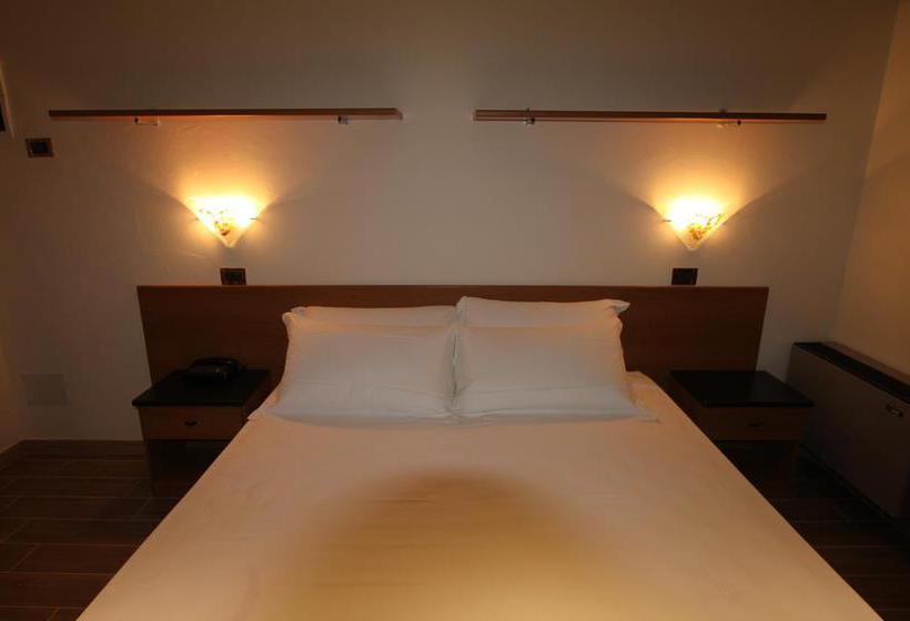 Street Hotel Comacchio  | Comacchio | Ferrara | Itália 11