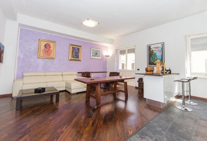 Bed and Breakfast Domus Regis  | Cagliari | Sardegna | Italia 12