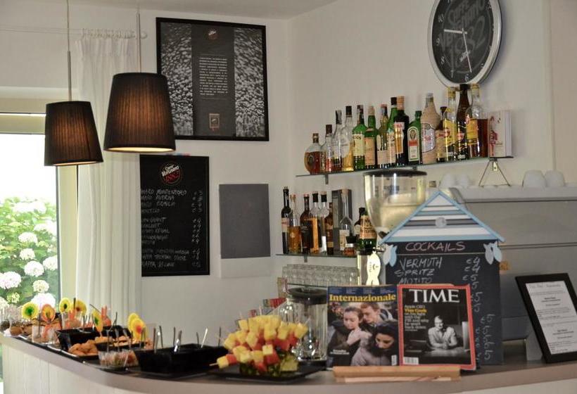 Hotel Petit  | Lido di Camaiore | Lucca | Italia 7