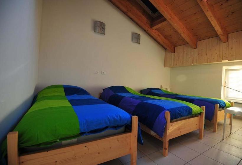 Ostello Casa Rossa  | Laveno Mombello | Varese | Italia 20