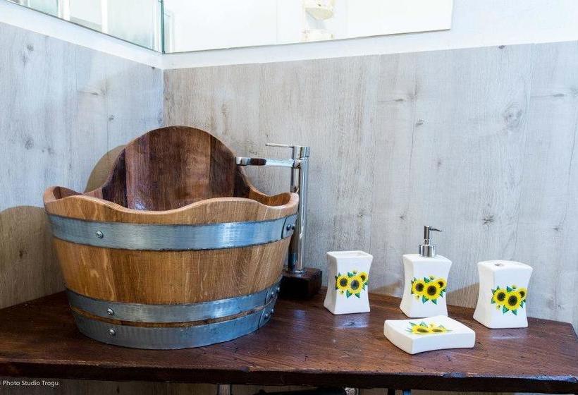 Il Giardino Dei Flintstones B&b  | Cerveteri | Roma | Italia 11