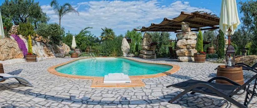 Il Giardino Dei Flintstones B&b  | Cerveteri | Roma | Italia 18