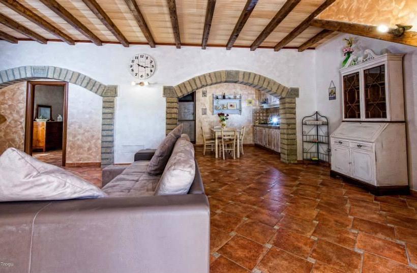 Il Giardino Dei Flintstones B&b  | Cerveteri | Roma | Italia 7