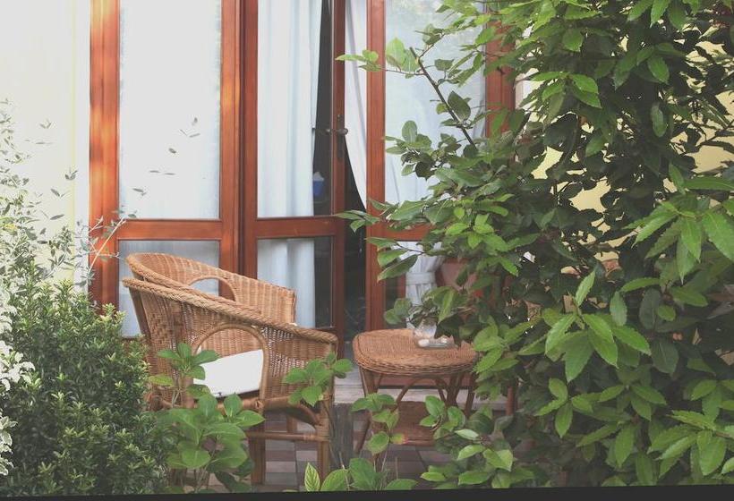 Il Girasole Bed And Breakfast  | Lido di Camaiore | Lucca | Italia 2