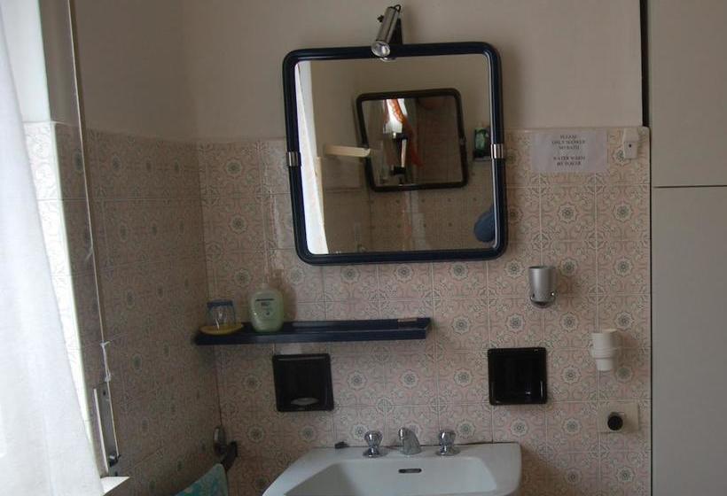 B&b Early Leaving Bergamo Airport  | Bergamo | Bergamo | Italia 11