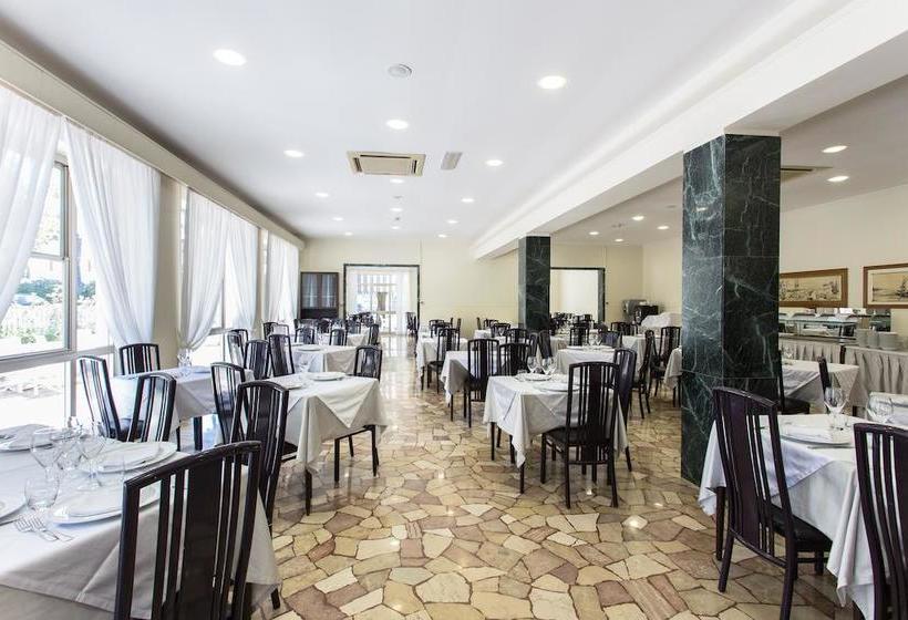 New Hotel Chiari  | Pinarella | Ravenna | Italia 1