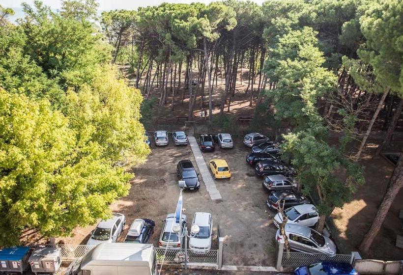 New Hotel Chiari  | Pinarella | Ravenna | Italia 15