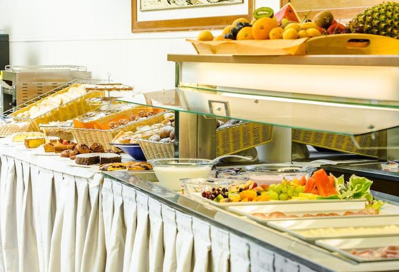 New Hotel Chiari  | Pinarella | Ravenna | Italia 19