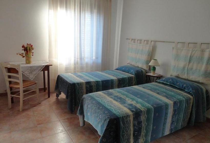 Bed And Breakfast Le Petunie  | Bari Sardo | Cerdeña | Italia 3