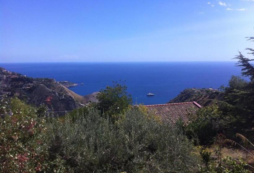 Bed and Breakfast Villa Antal  | Taormina | Messina | Itália 7