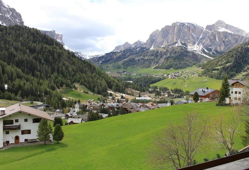 Hotel Albergo Alisander  | Corvara in Badia | Bolzano | Italia 14