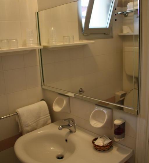 Hotel Tiglio  | Rímini | Rimini | Italia 18