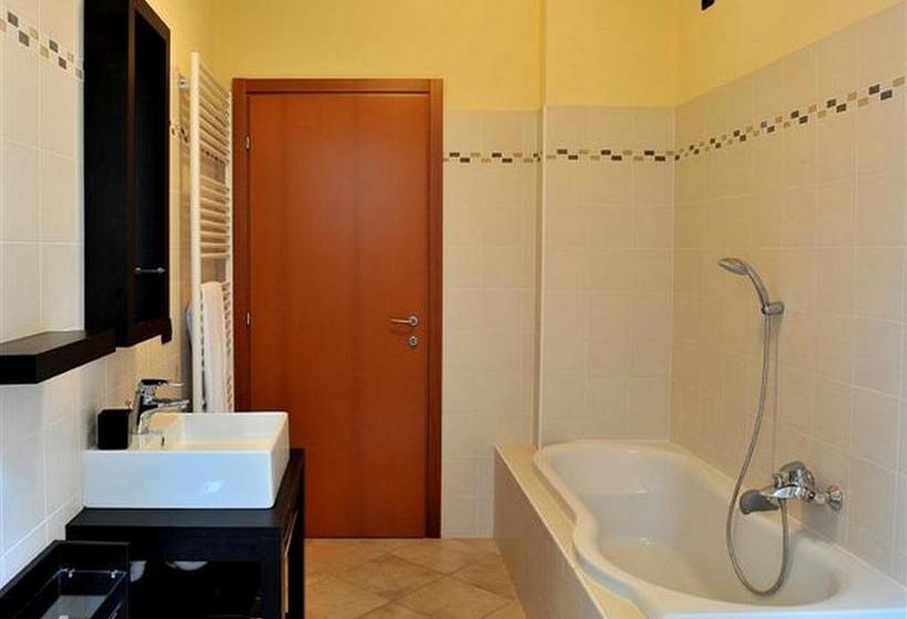 Hotel Clubhouse  | Menaggio | Como | Italia 8