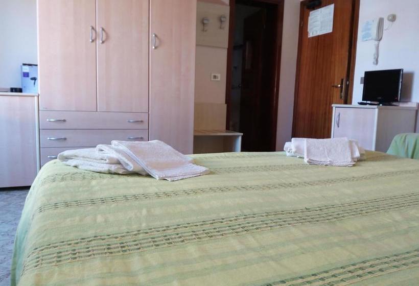 Hotel Primula  | Cesenatico | Forlì-Cesena | Italia 2