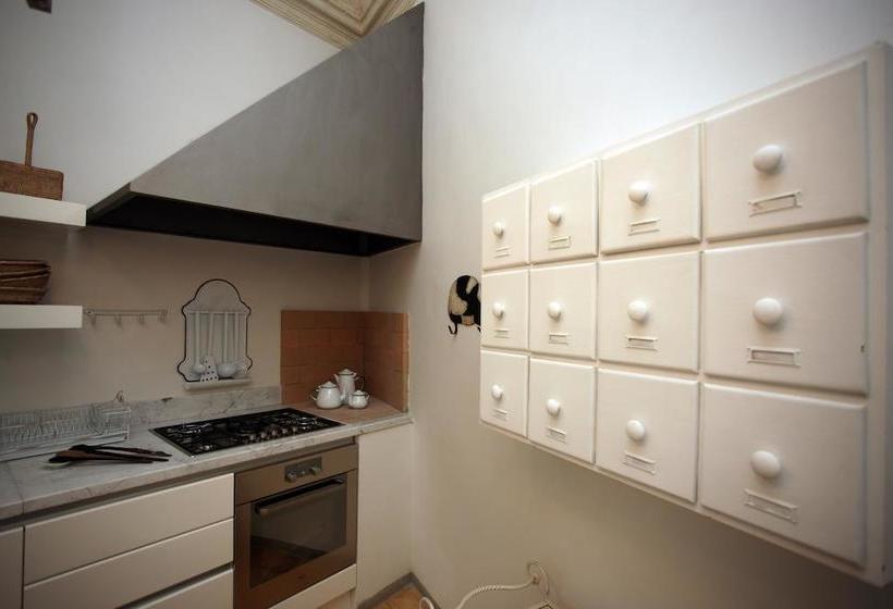 Bed and Breakfast Palazzo Santinelli  | Sant'Angelo in Vado | Pesaro e Urbino | Italia 5