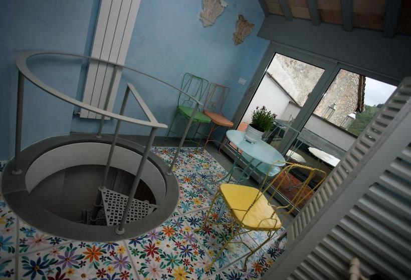 Bed and Breakfast Palazzo Santinelli  | Sant'Angelo in Vado | Pesaro e Urbino | Italia 8