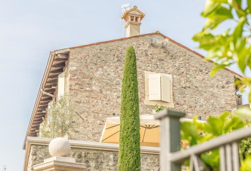 Bed and Breakfast Maison Resola  | Valeggio sul Mincio | Verona | Italy 13