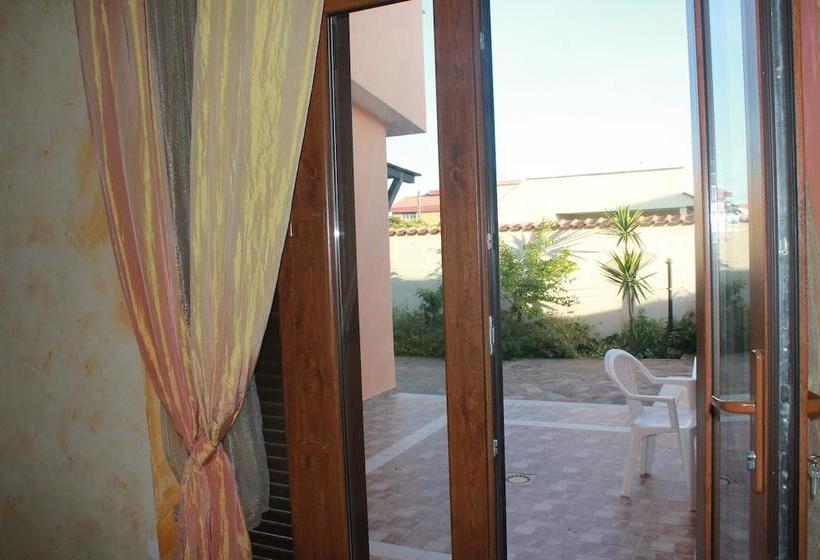 Bed and Breakfast Sabrina Airport  | Fiumicino | Roma | Italia 12