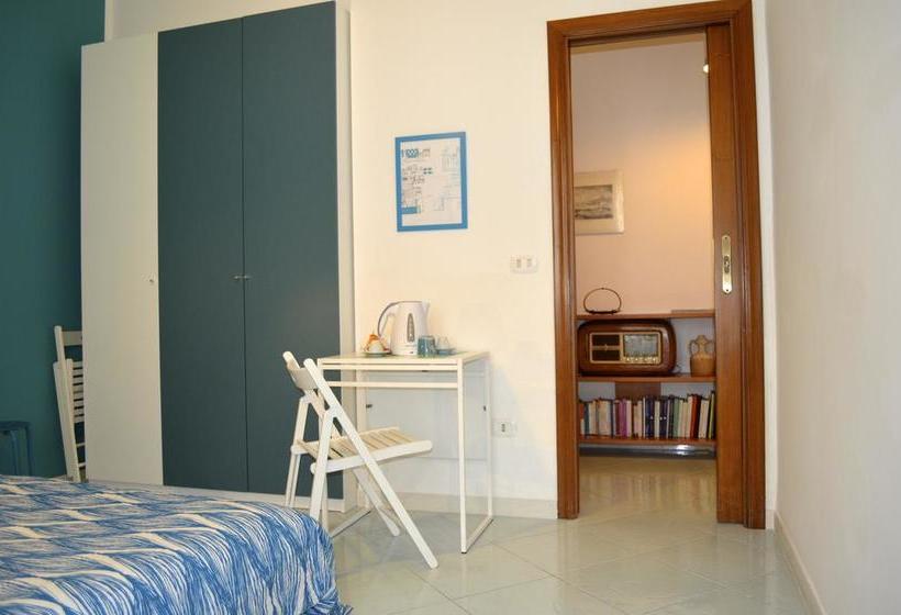 Bed and Breakfast Allamarina  | Napoli | Napoli | Italia 1