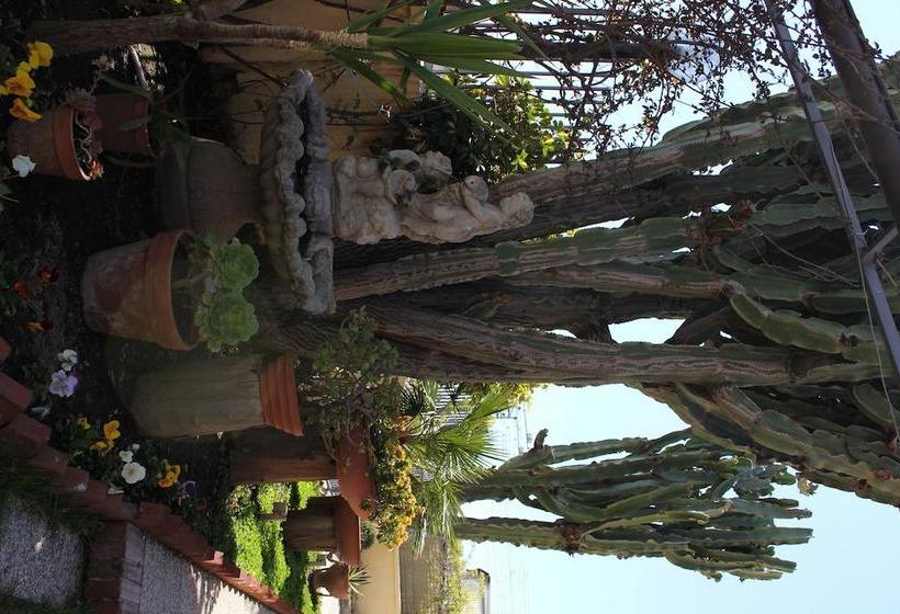 Bed and Breakfast Domus Felix  | Ercolano | Napoli | Italia 4