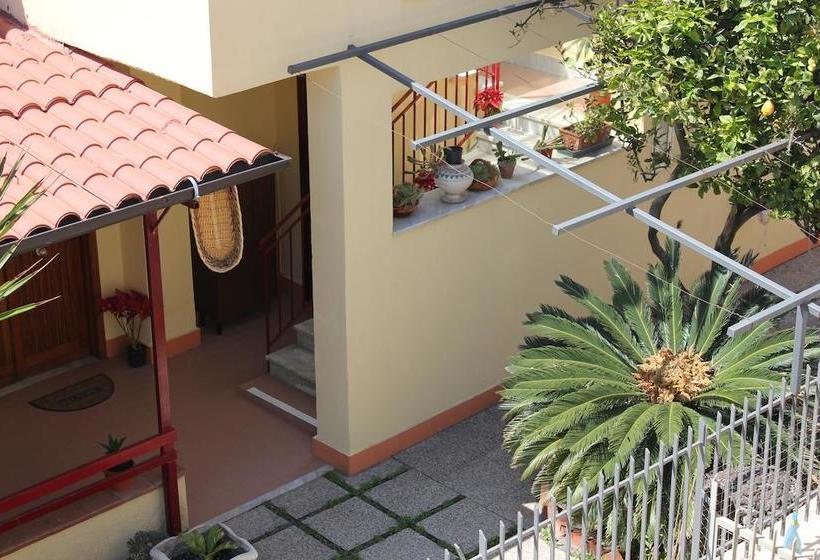 Bed and Breakfast Domus Felix  | Ercolano | Napoli | Italia 5