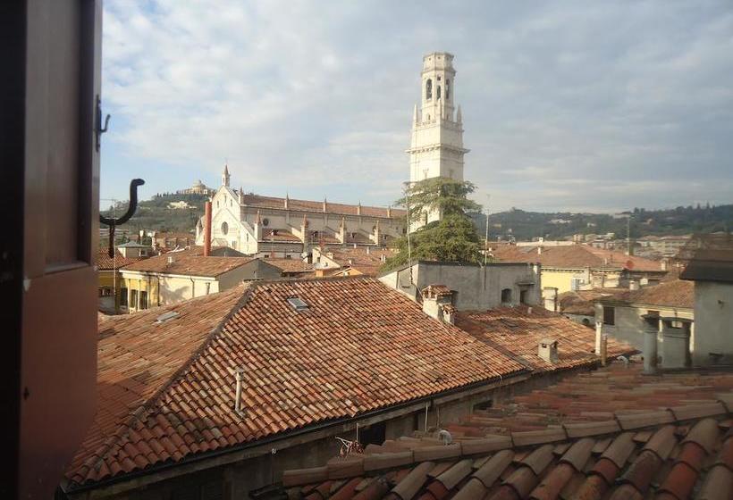 Protezione Della Giovane  Female Hostel  | Verona | Verona | Italia 8
