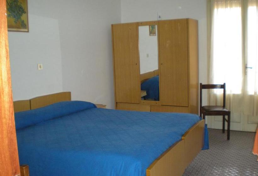 Hotel Dinosauro  | Cesenatico | Forlì-Cesena | Italia 14