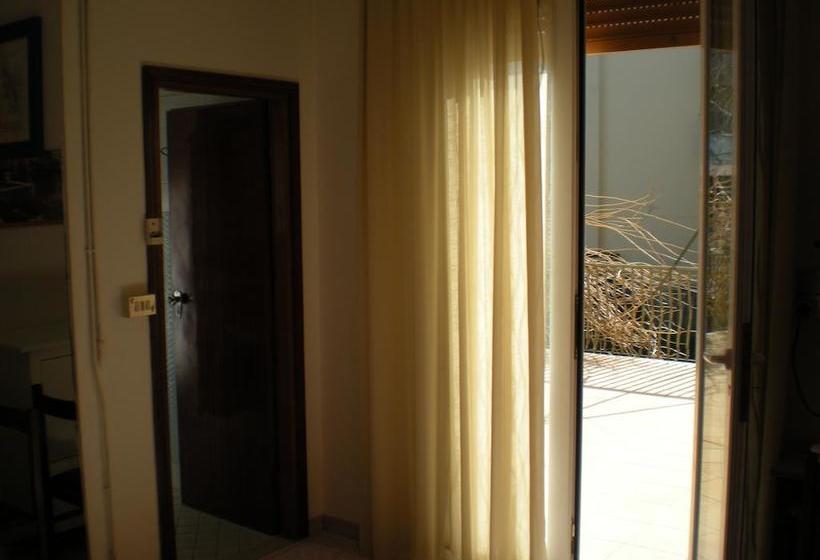 Hotel Dinosauro  | Cesenatico | Forlì-Cesena | Italia 5