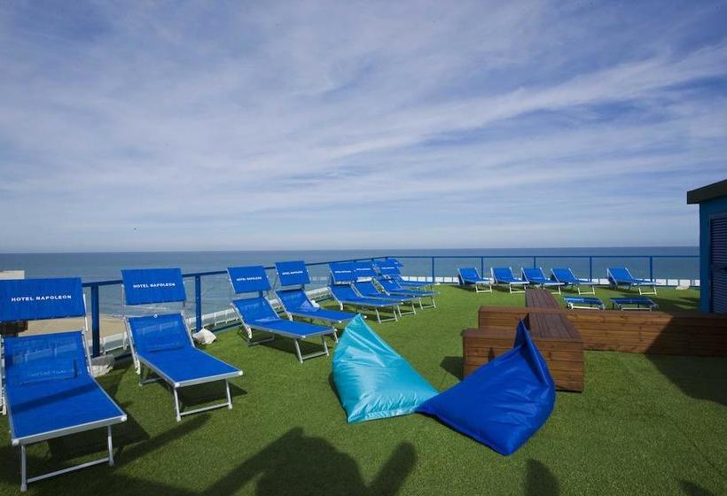 Hotel Napoleon  | Pesaro | Pesaro e Urbino | Italia 11