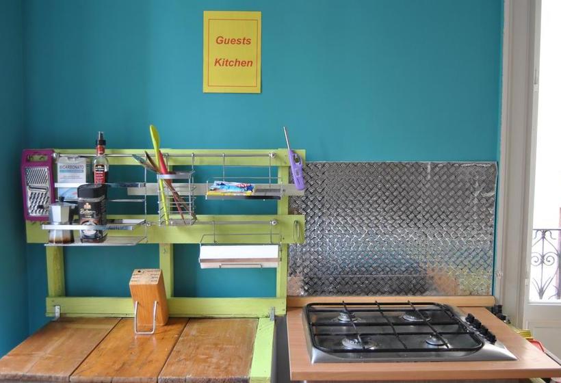 On The Way Hostel  | Palermo | Palermo | Italia 13