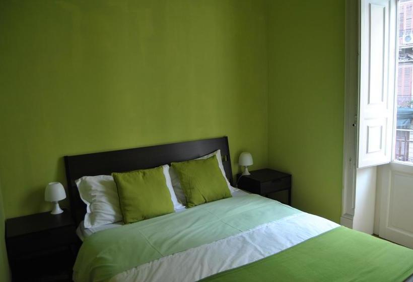 On The Way Hostel  | Palermo | Palermo | Italia 3