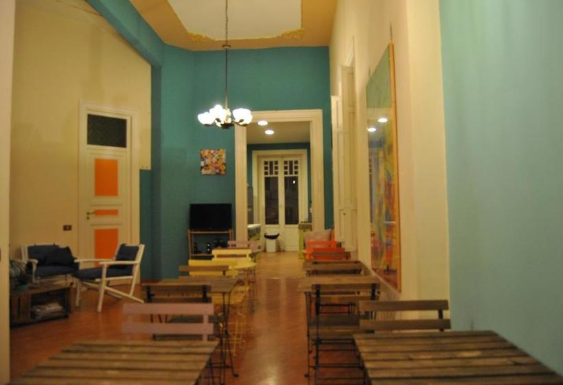 On The Way Hostel  | Palermo | Palermo | Italia 4