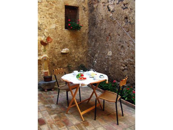 Bed and Breakfast Mazzini Art  | Fondi | Latina | Italia 13