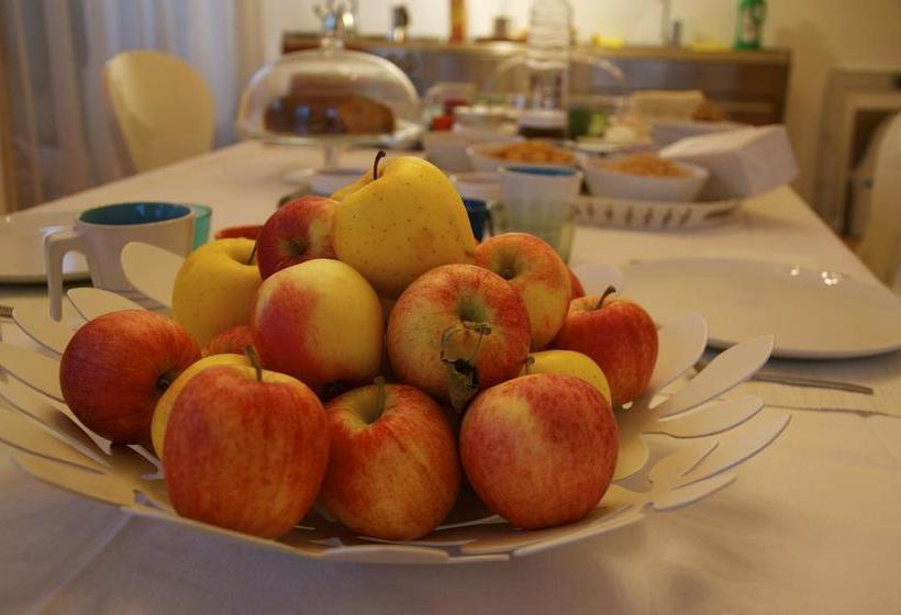 Bed and Breakfast Al Cavour 34 Trento