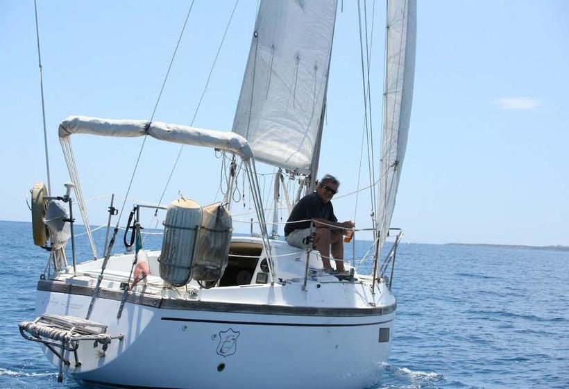 Bed and Breakfast Bed & Ship Archimediterraneo  | Crotone | Crotone | Italia 3