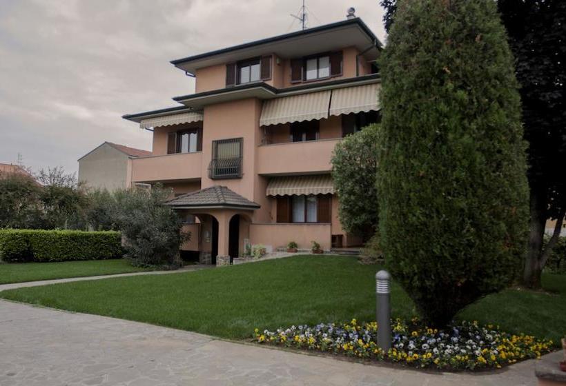 La Castellana B&b  | Carugate | Milano | Italia 8